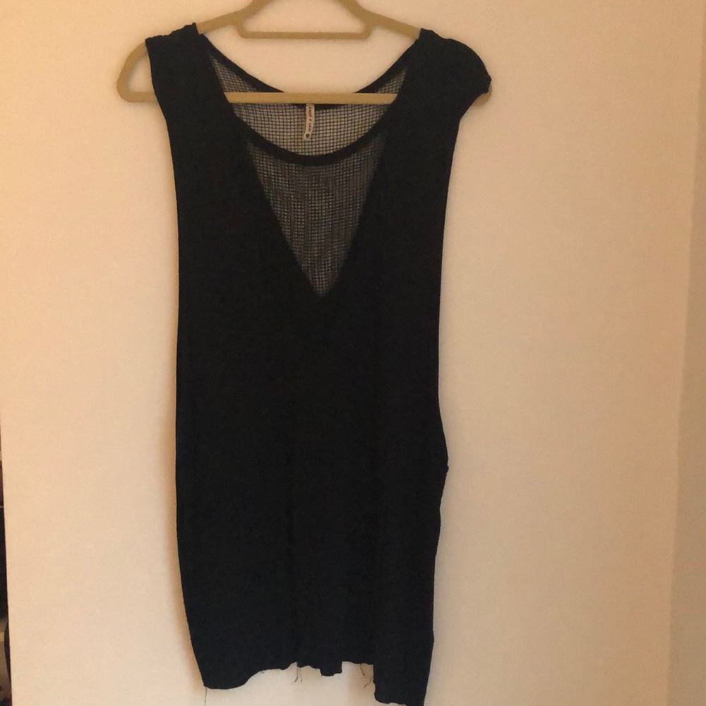 Emma & Sam Black Ribbed Top